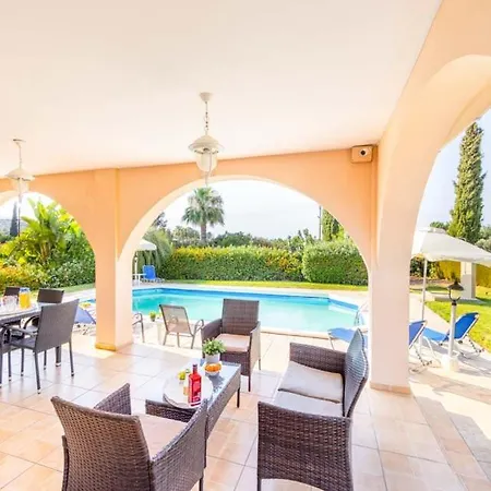 Villa The Arches